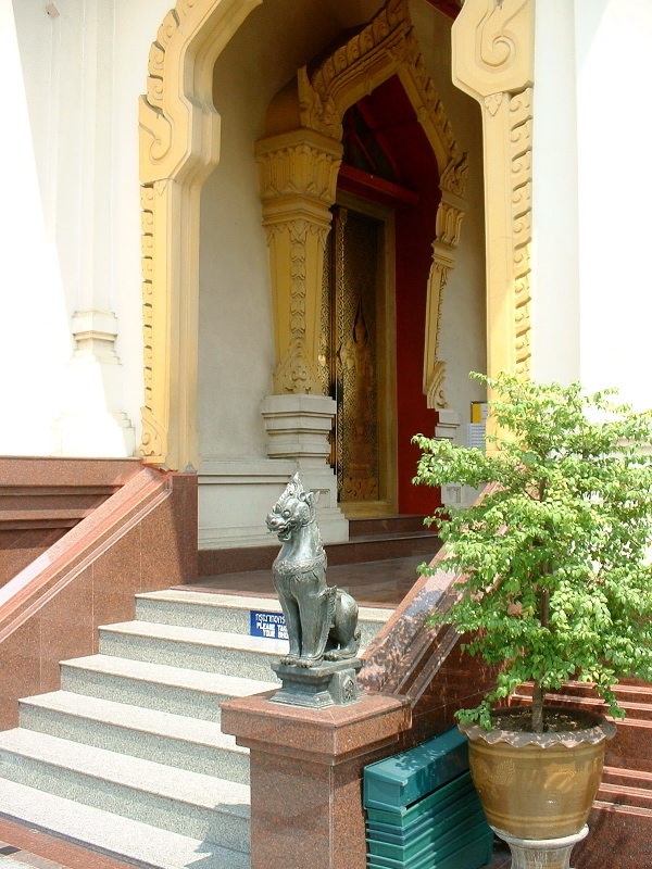 Steps by Golden Buddha